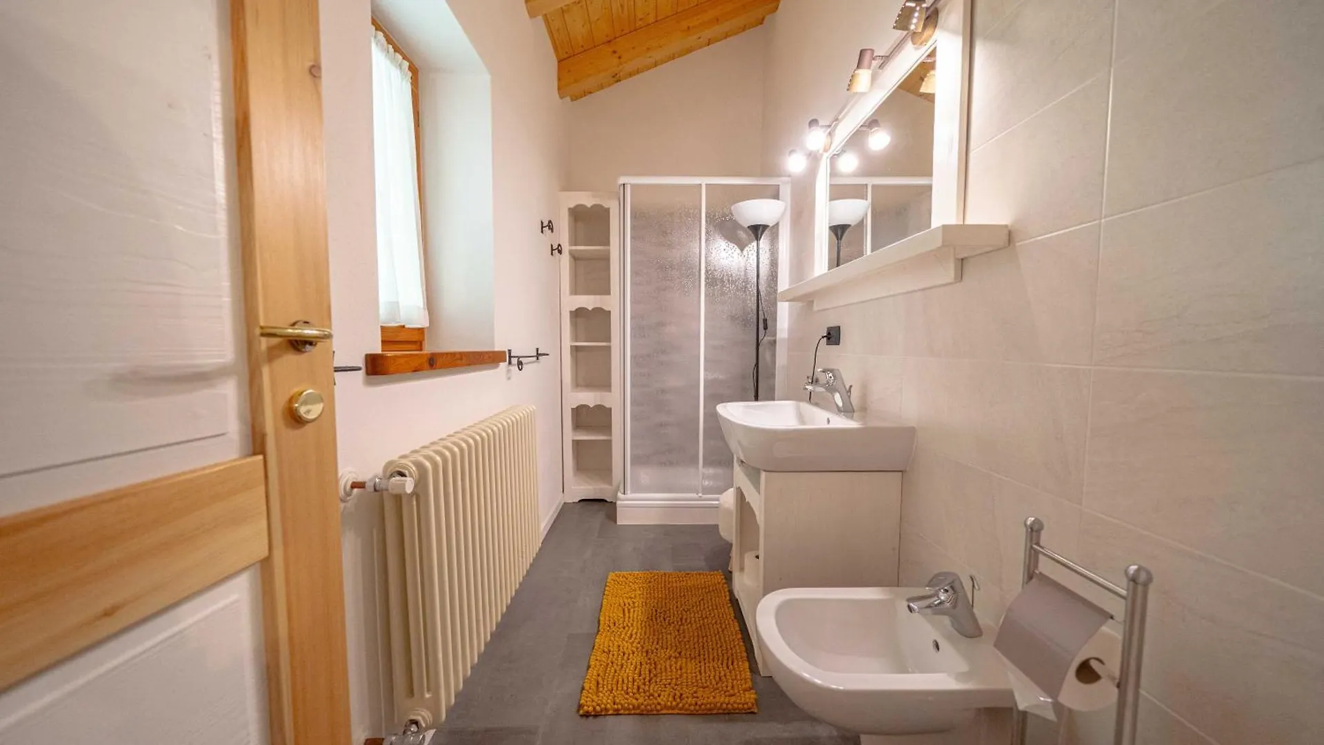 Appartement Casa Adele à Novate Mezzola Italie